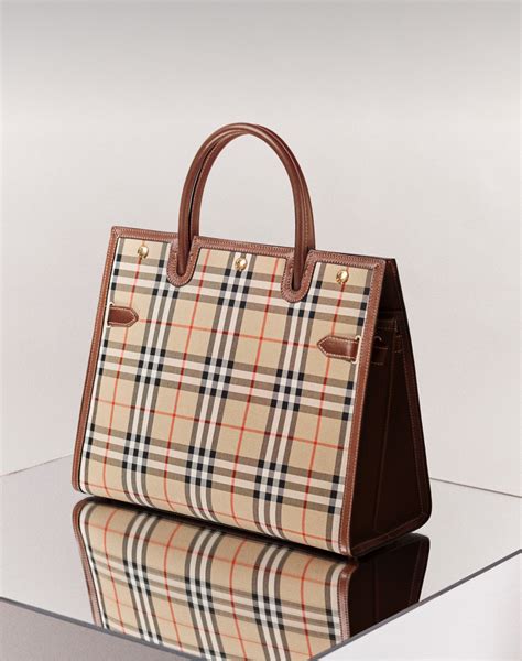 burberry 2009 bag collection